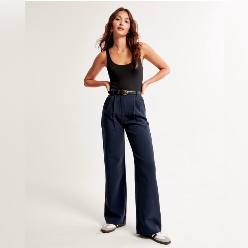 *SOLD* Abercrombie Slone Wide Leg Trousers
